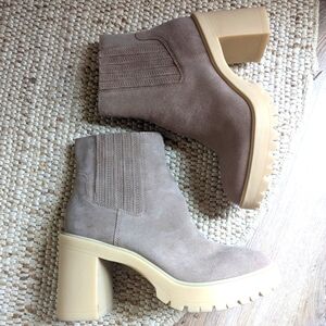 Dolce Vita Chunky Heel Boots Size 10